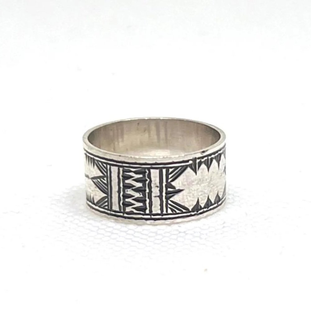 Handmade Sterling Silver Tuareg Cross Ring: Engraved Berber Ethnic Tribal Jewellery