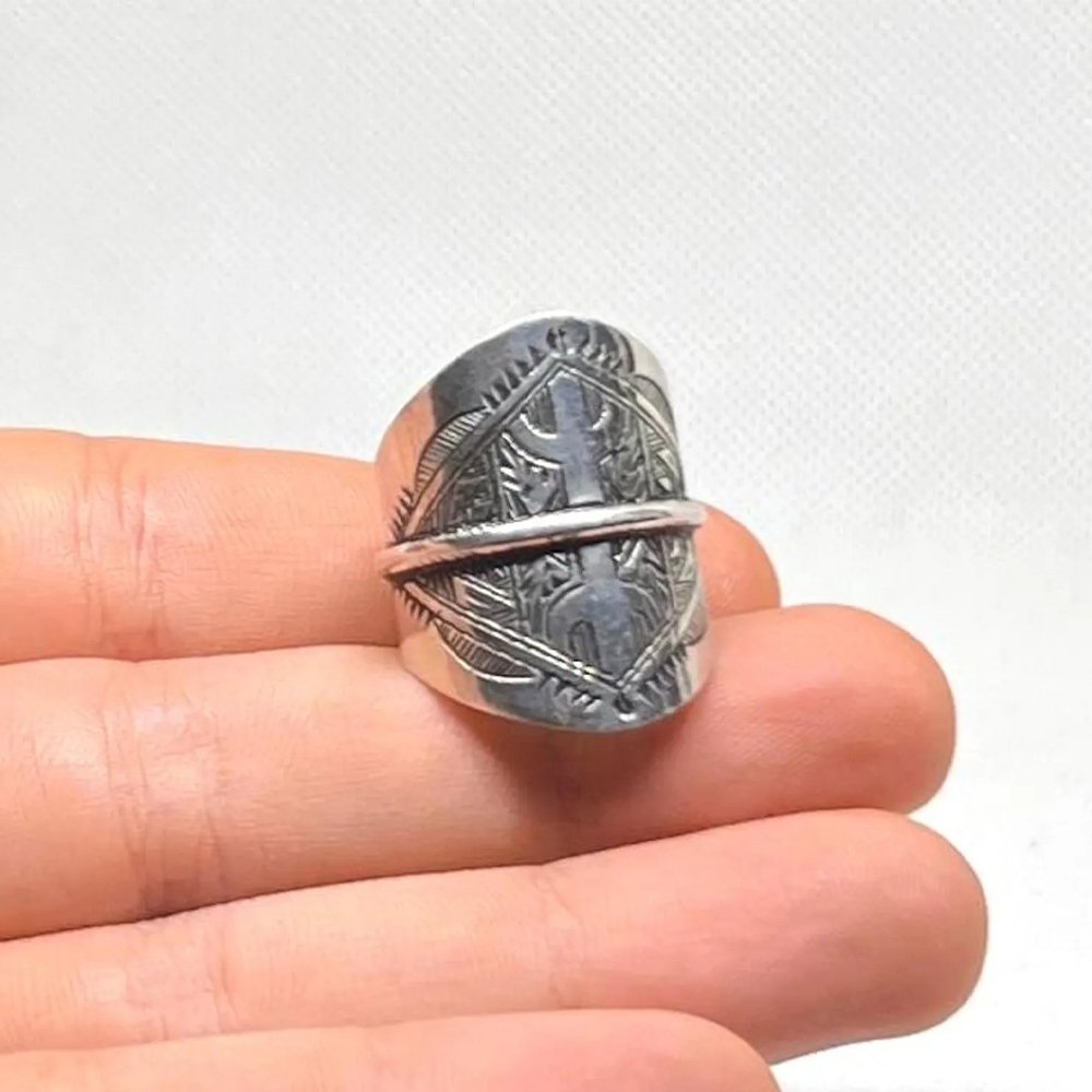 Handmade Sterling Silver Berber Amazigh Yaz Ring: Tribal Tuareg Jewelry, Size 56 EU