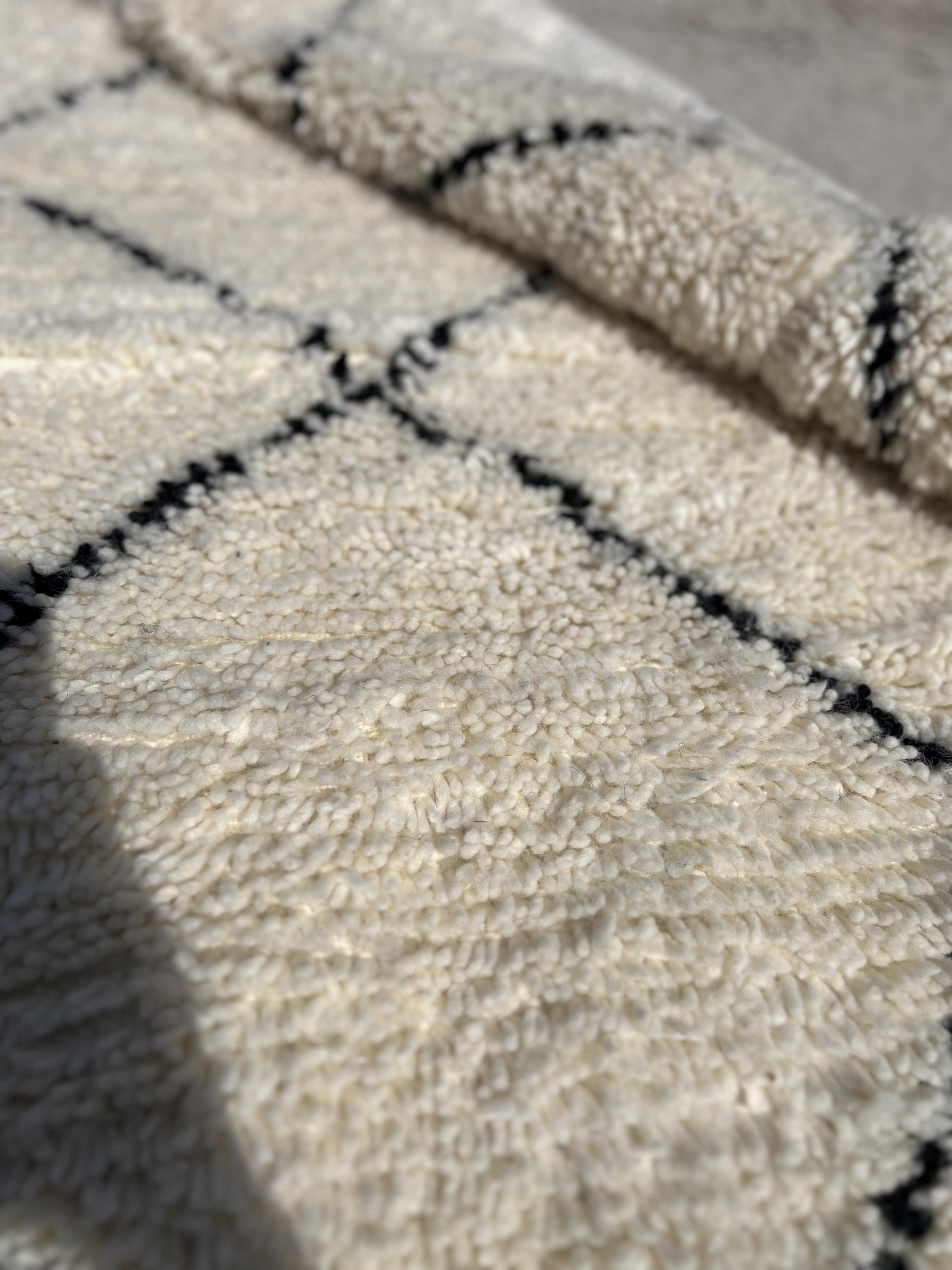 Berber Beni Ourain Rug 8x5 ft