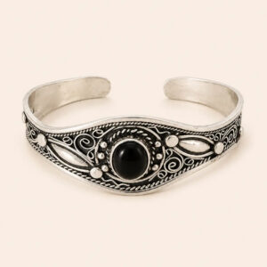 Amazigh Silver Bracelet – Dacil Black Onyx Filigree Cuff Design