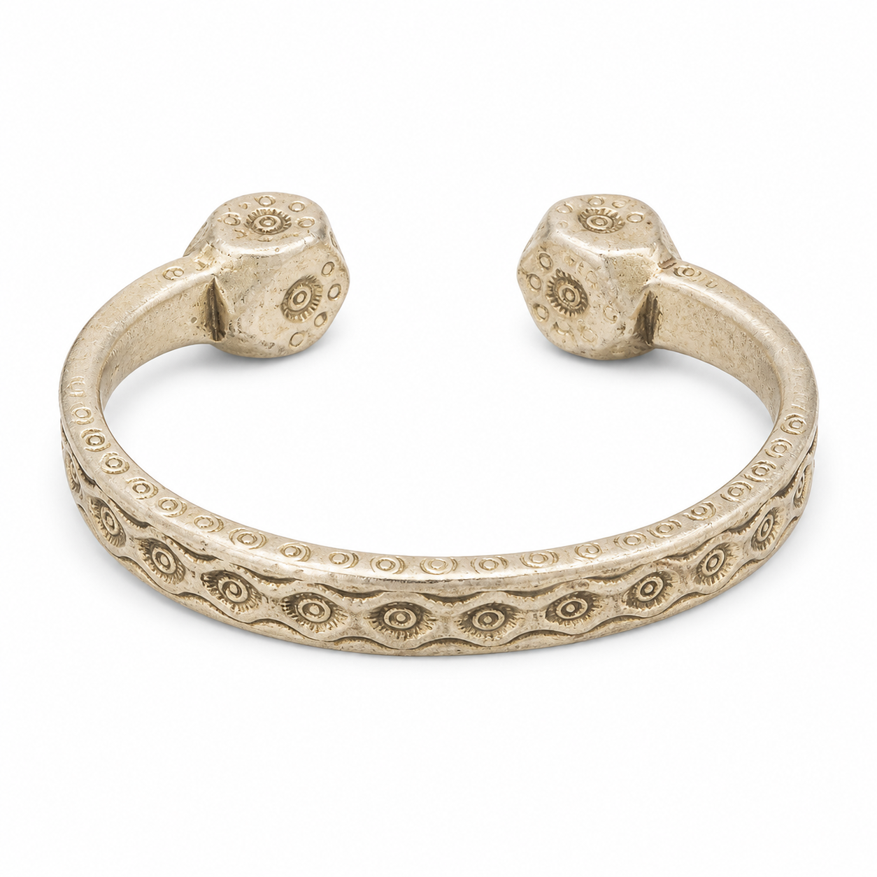Amazigh Antique Silver Eye Amulet Bracelet for Jewelry Styling