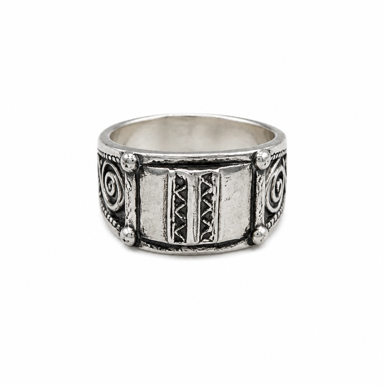 Amazigh Handmade Silver Authentic Jewelry Ring from Tiznit