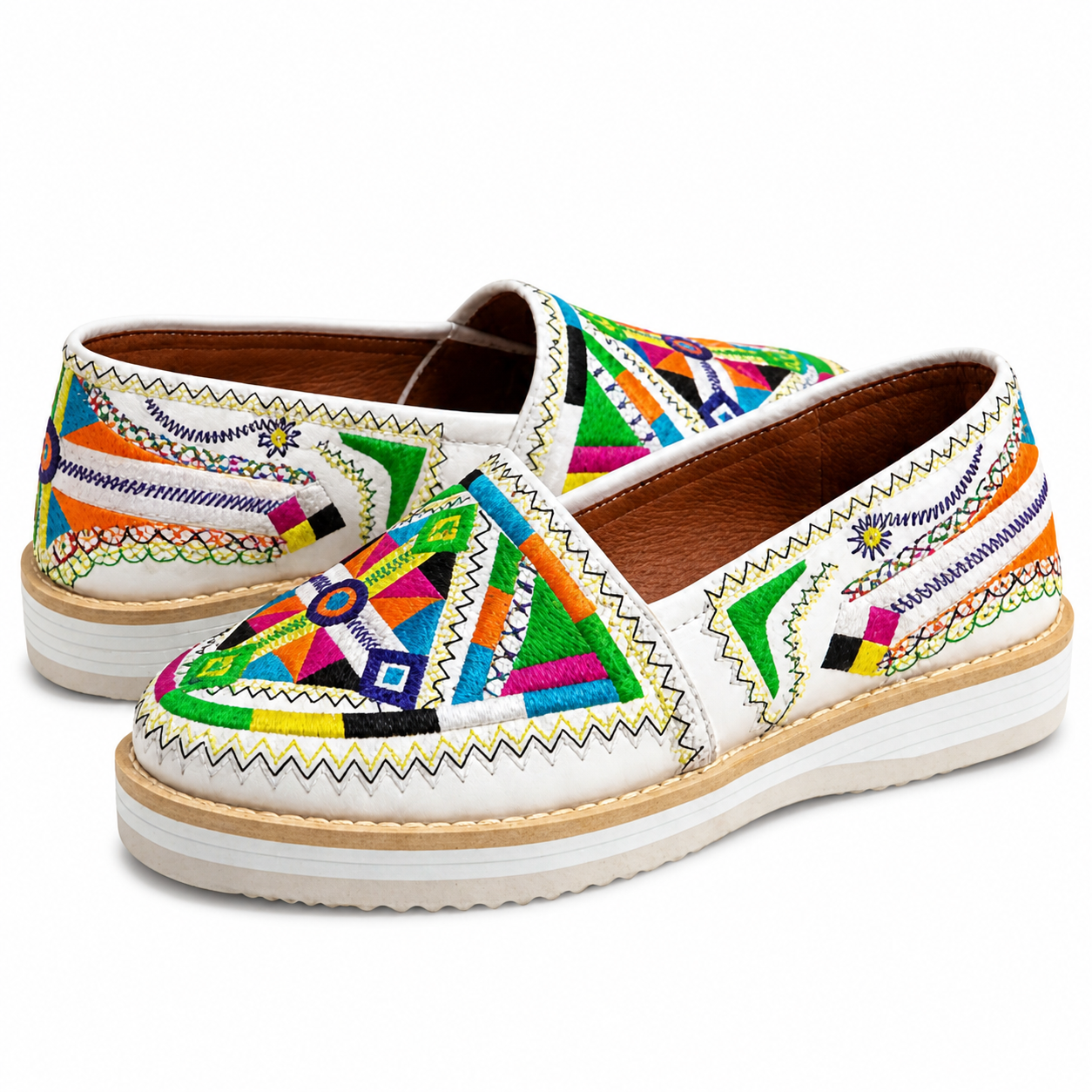 Amazigh White Handmade Leather Moccasin Shoes With Geometric Embroidery