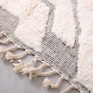 Berber Custom Design Wool Neutral Geometric Living Room Rug
