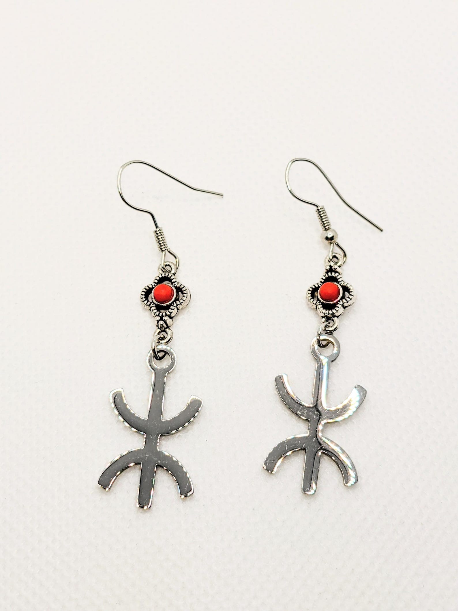 Amazigh Boucles d'oreilles YAZ tifinagh d oreilles Adaptation