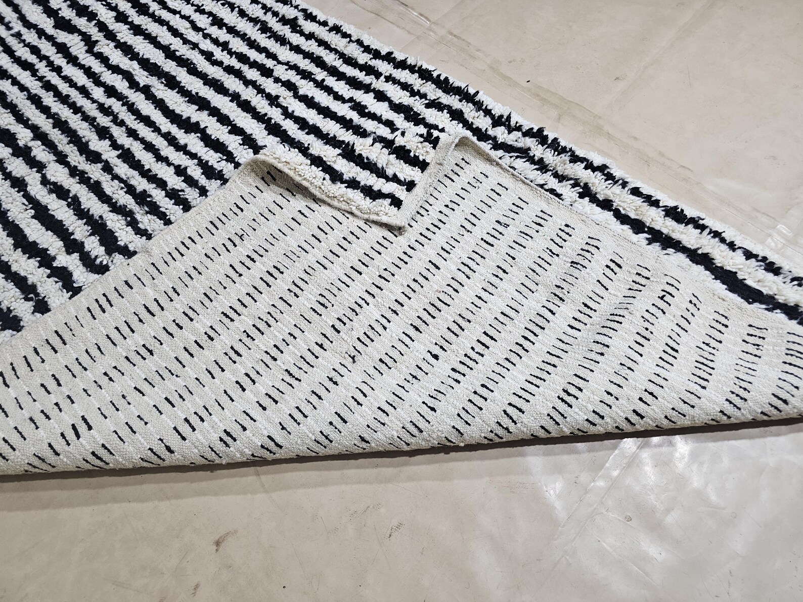 Berber Handwoven Maroccan Authentic Wool Carpet Geometric Rug