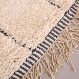 Custom Amazigh Berber Handmade Wool Living Room Geometric Rug