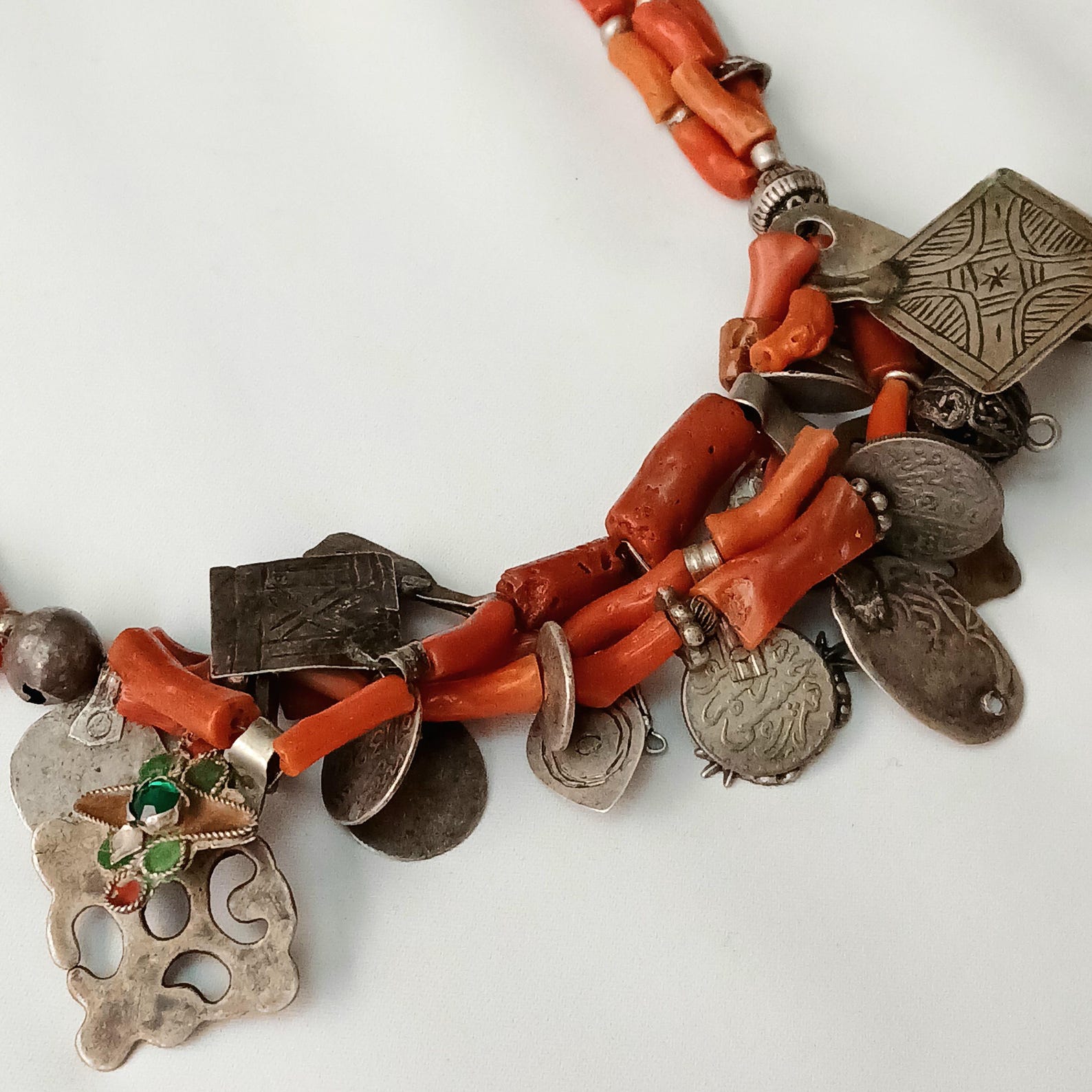 Berber Vintage Old Natural Coral Silver Morocco Necklace