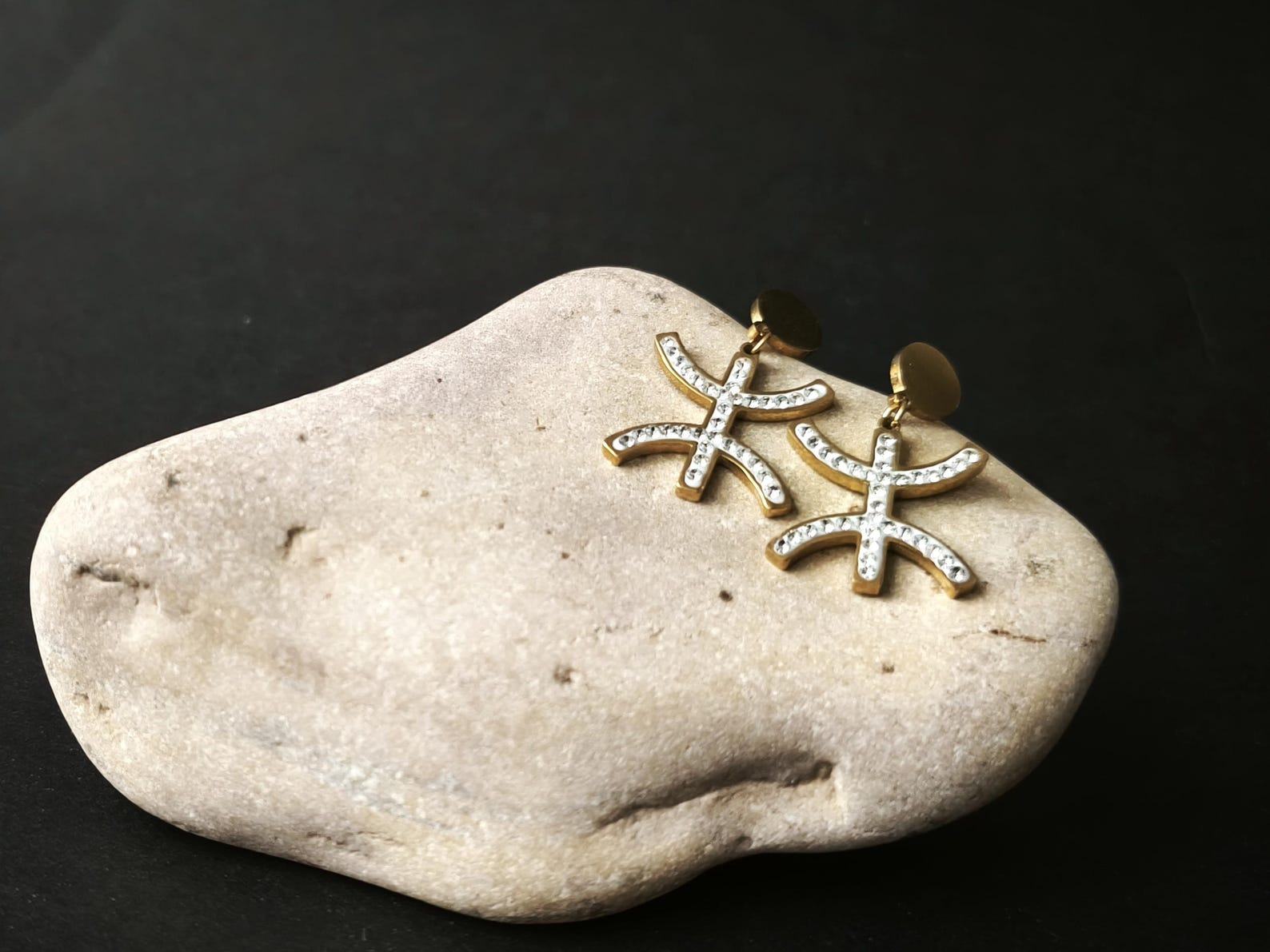 Amazigh Kabyle Berber Tifinagh Yaz Sparkling Gold Drop Earrings