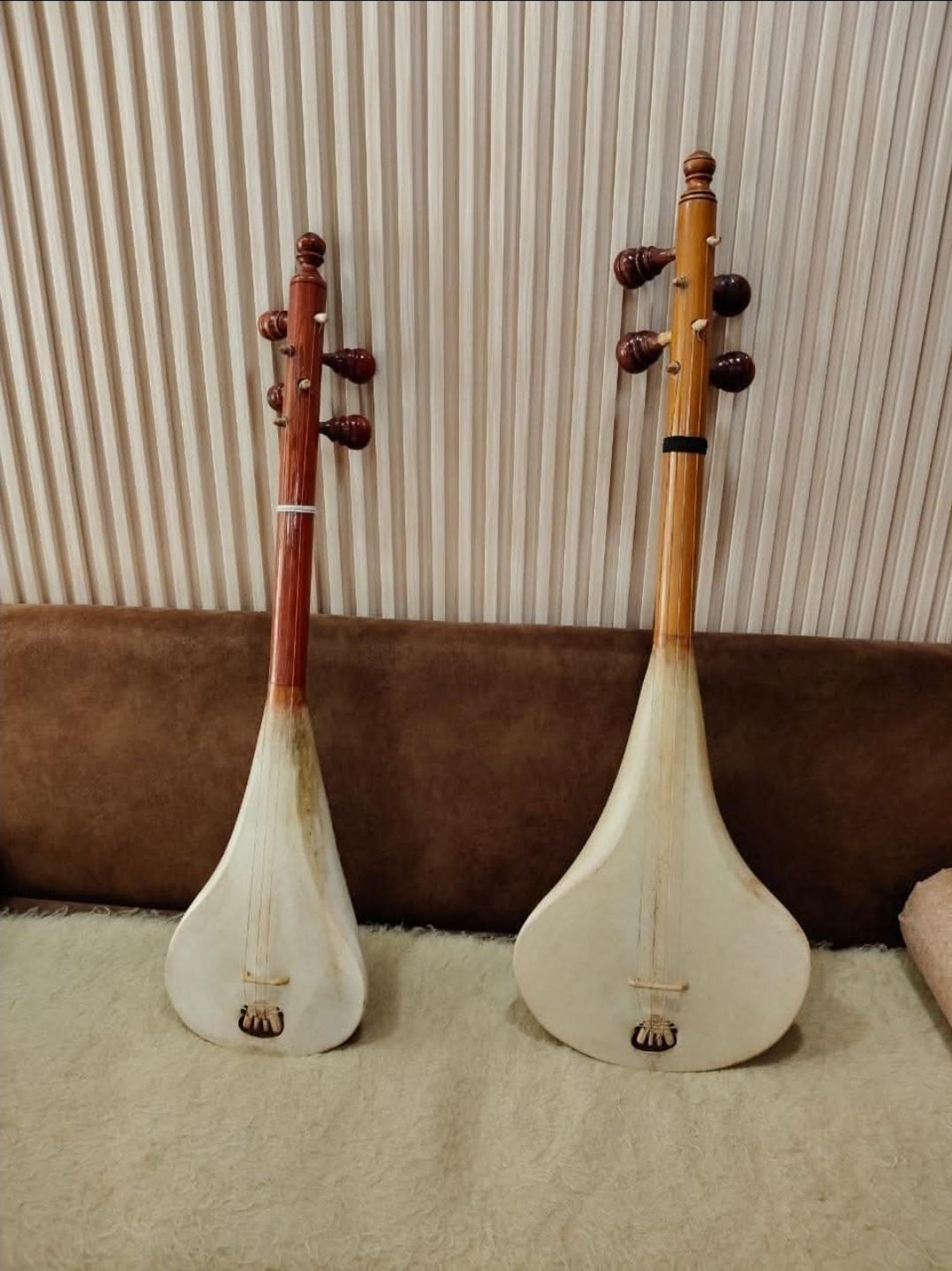 Amazigh Traditional Loutar 4-String Plucked Lute Handmade Musical Instrument