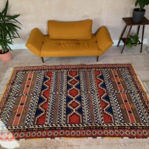 Amazigh Allunan-Space Handmade Wool Textile Diamond Geometric Rug