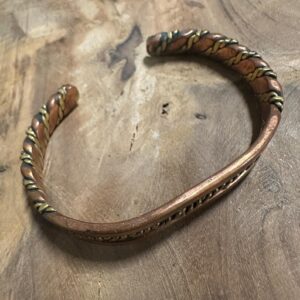 Berber Handmade Copper Bracelet with Traditional Engravings Armreif