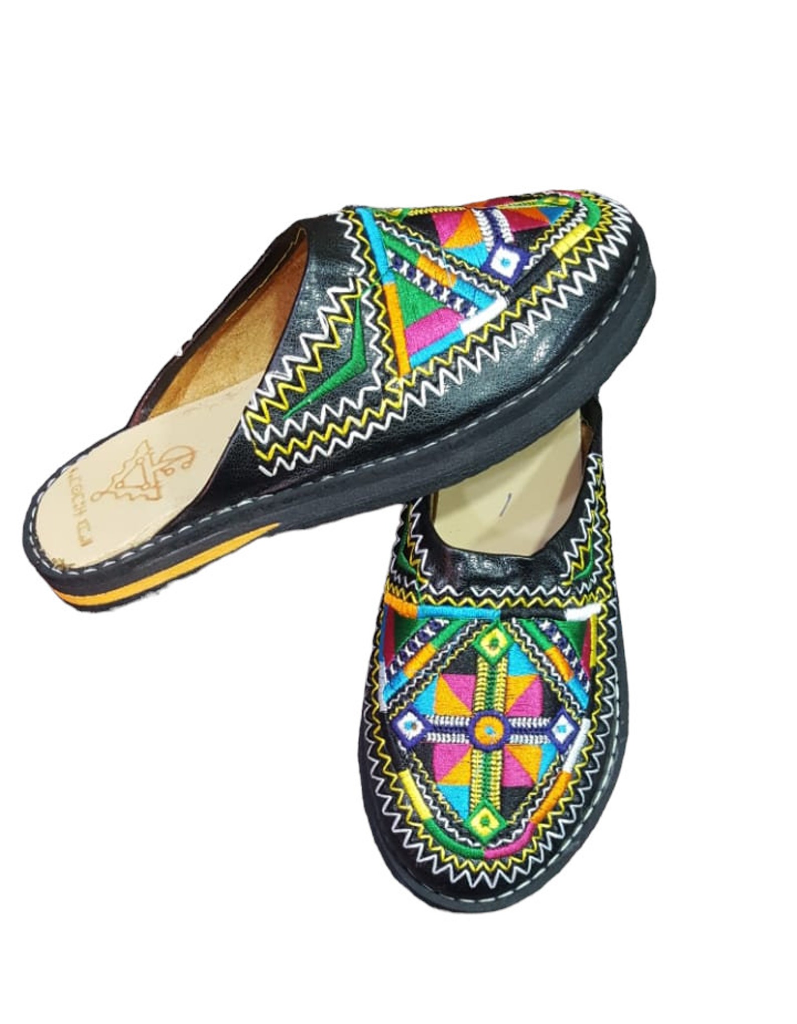 Amazigh Traditional Women’s s Handmade Leather Shoes Slippers