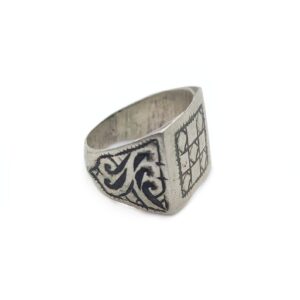Berber Antique Square Silver Ring with Tribal Design