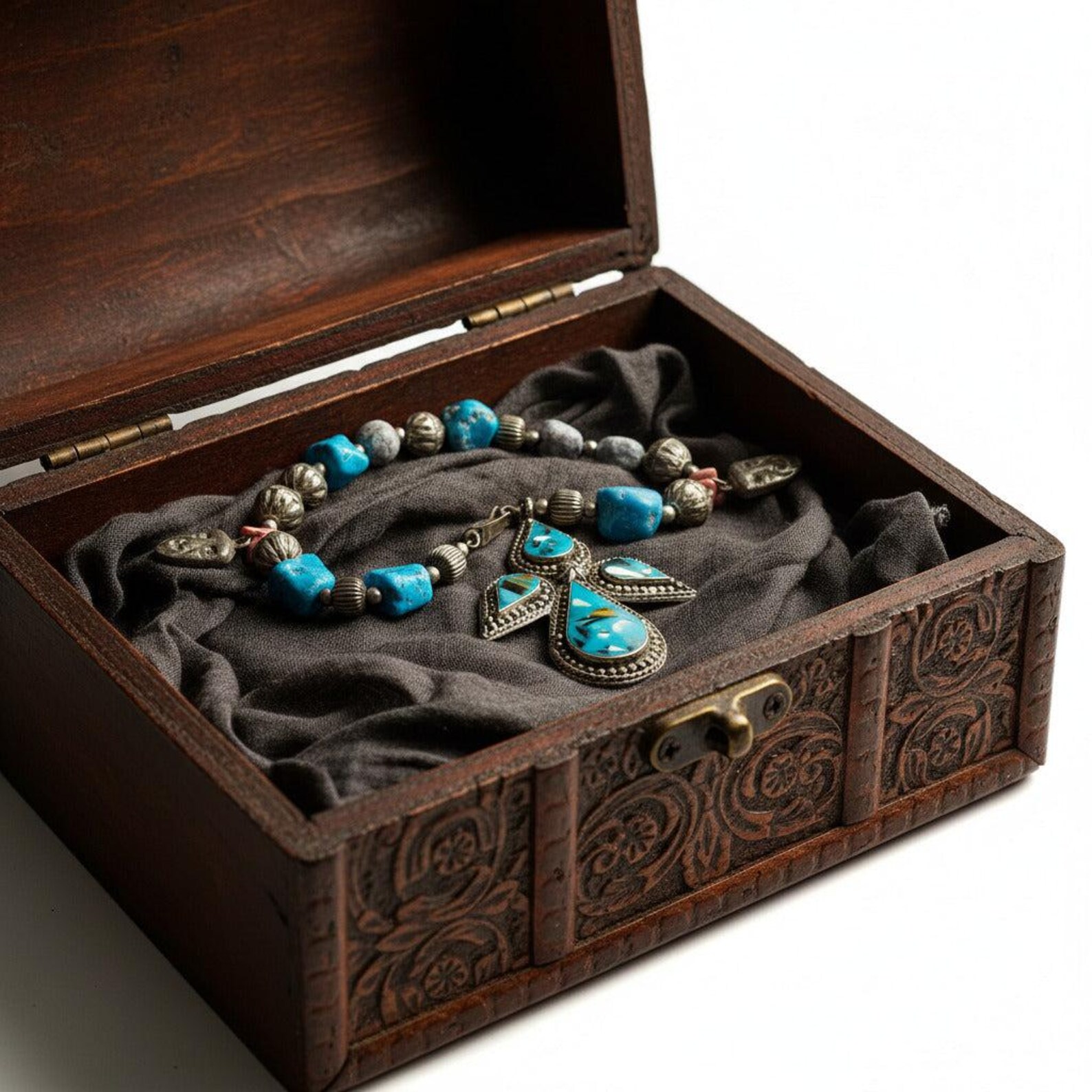 Amazigh Indigenous Brown Jasper Blue Turquoise Antique Charm Necklace