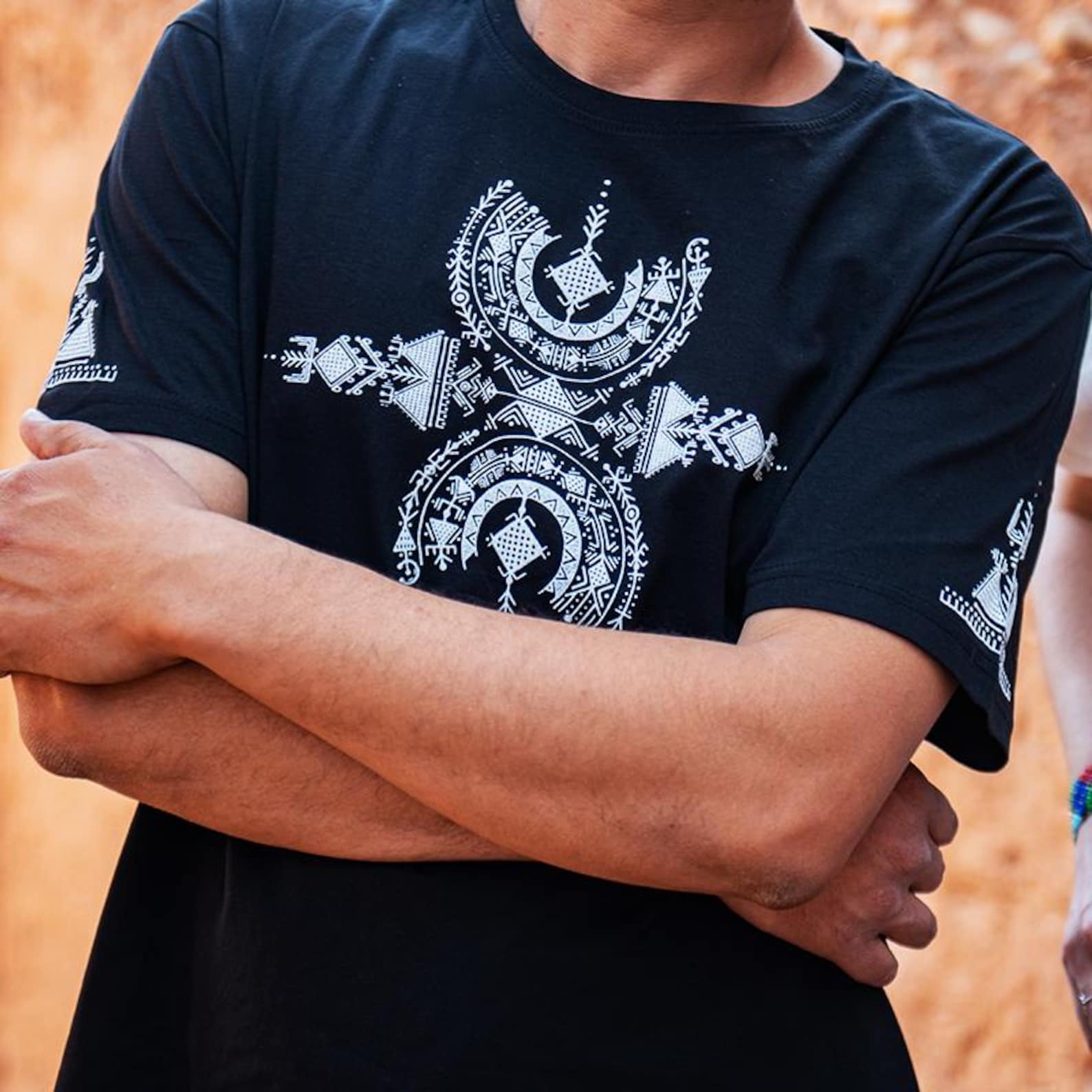 Berber YAZ Symbol Graphic Unisex Cotton Heritage Shirt