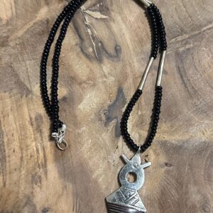 Amazigh Handmade Metal and Stone Distinctive Necklace Halskette