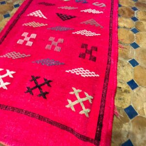 Amazigh Pink Cashmere Handmade Geometric Accent White Rug