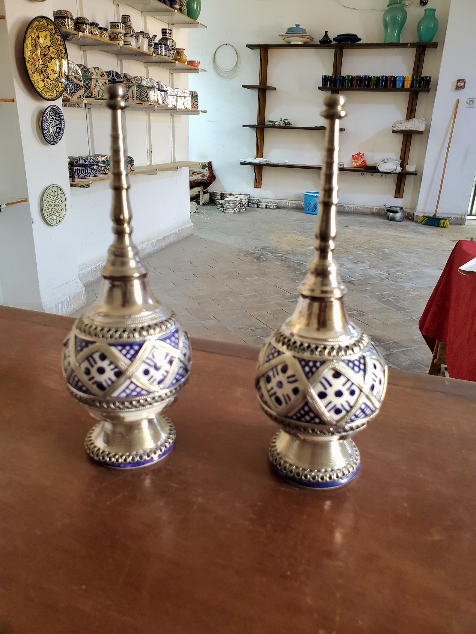 Amazigh White Metal Pottery Perfume Sprayer Set of Two Dispenser