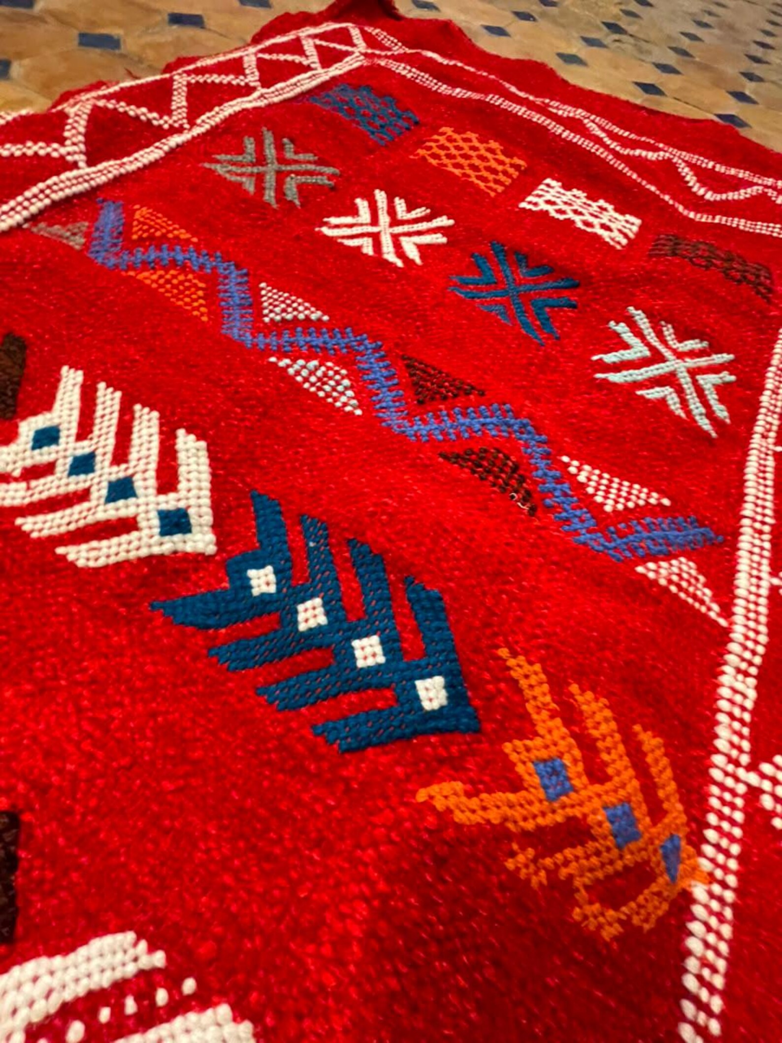 Berber Handmade Cashmere Red Culture Carpet Traditional Rug