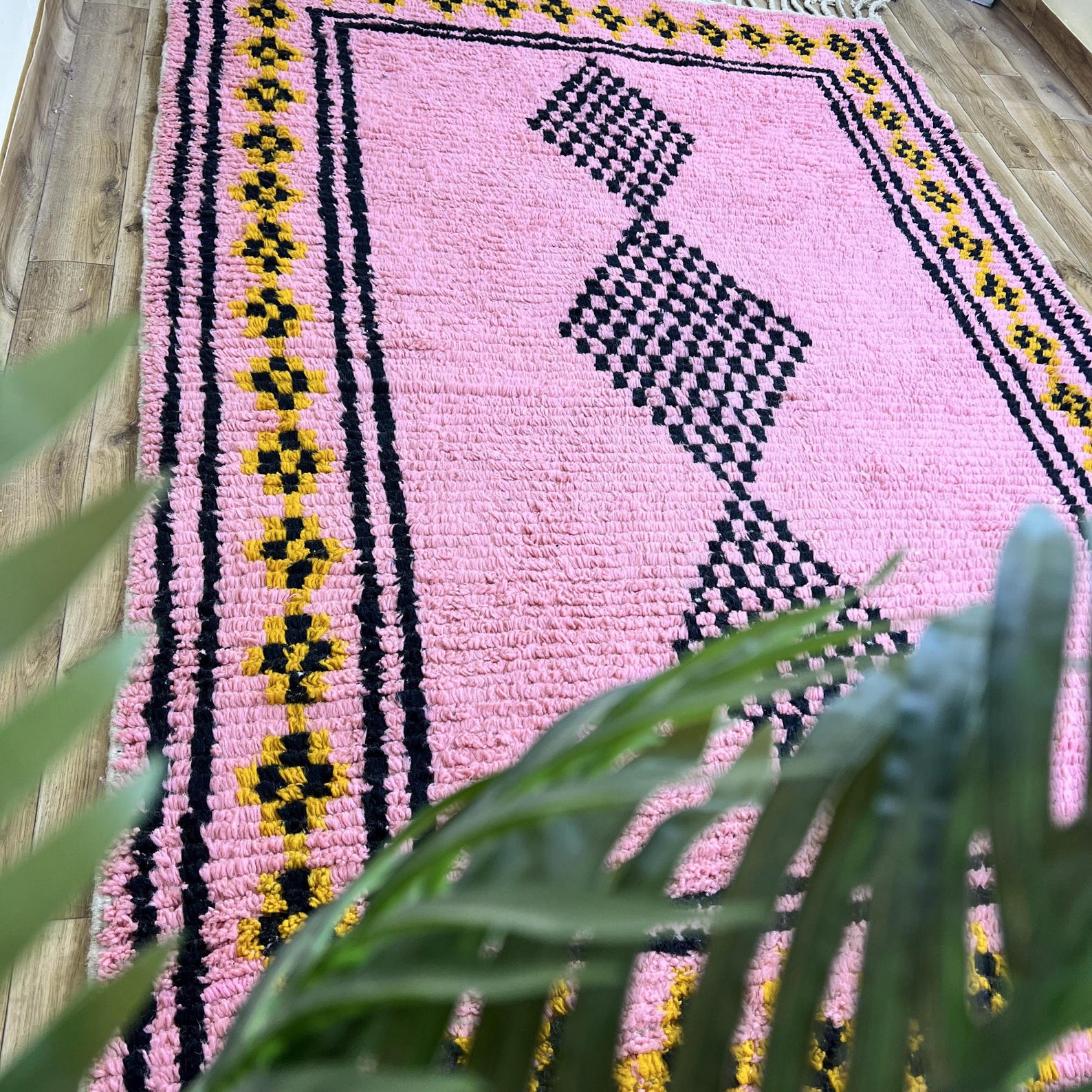 Amazigh Pink Cream Black Geometric Diamond Wool Rug