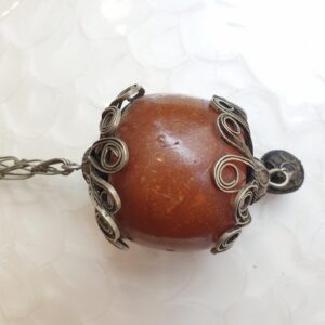 Vintage Amazigh Berber Naturel Copal Silver-Tone Talisman Pendant Necklace