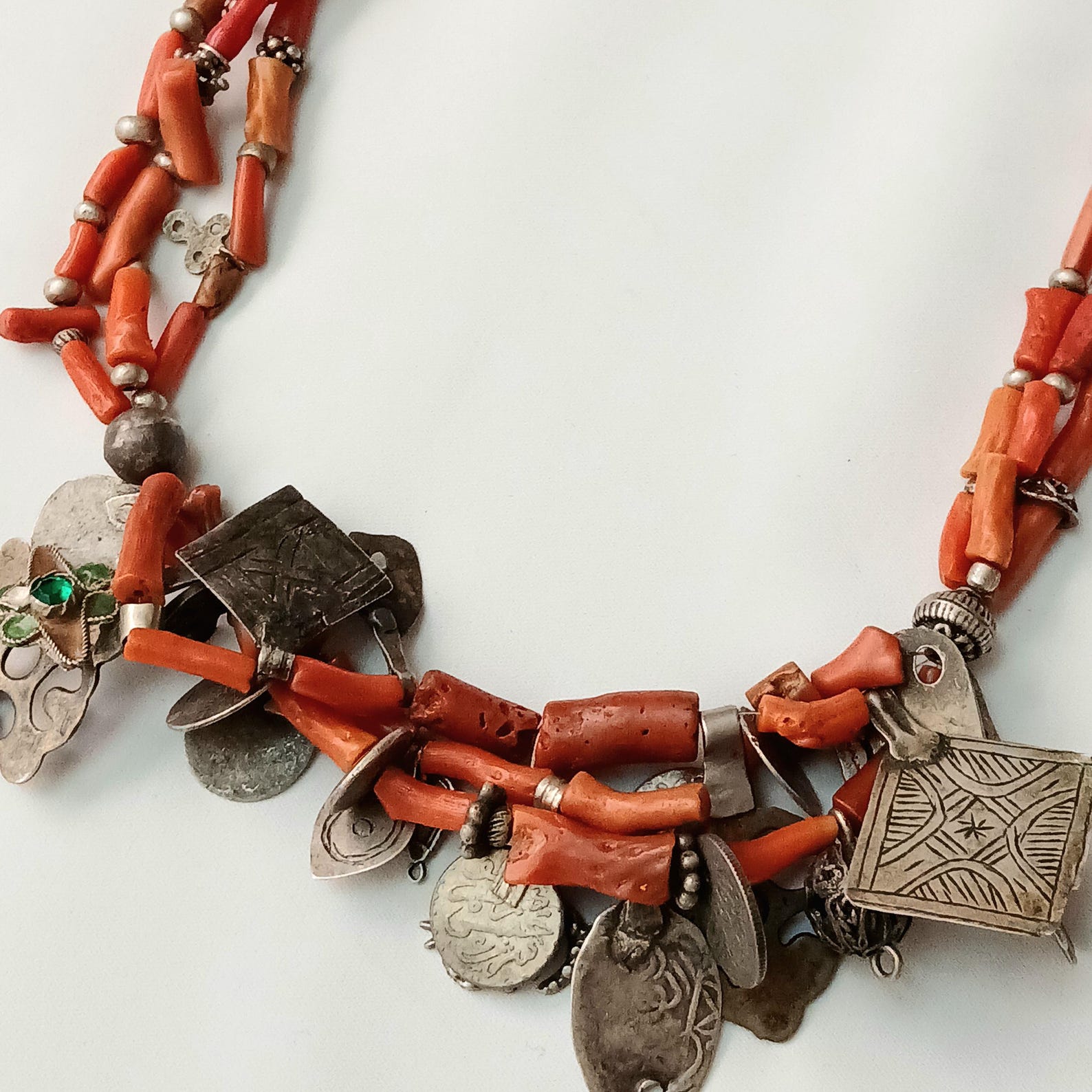 Berber Vintage Old Natural Coral Silver Morocco Necklace