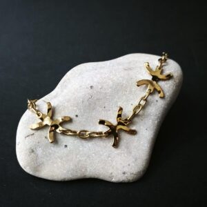 Amazigh signe YAZ Tifinagh Gold-Tone Gold Bracelet for Everyday Personal Jewelry Styling