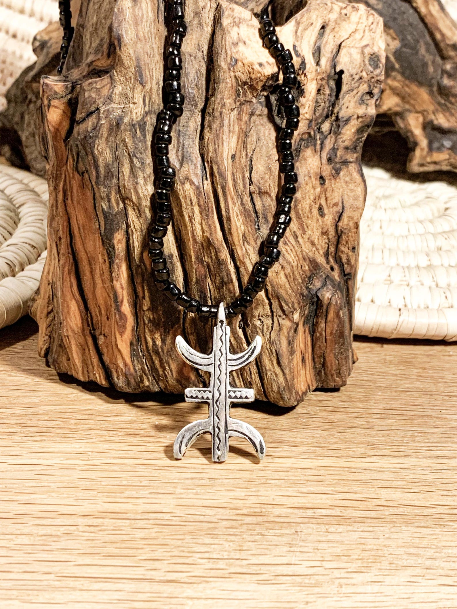 Amazigh Aza Yaz Symbol Necklace for Everyday Personal Styling