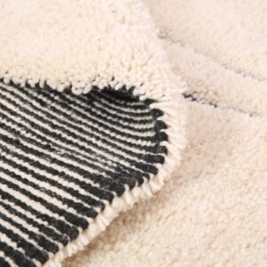 Custom Amazigh Berber Wool Living Room Geometric Handmade Rug