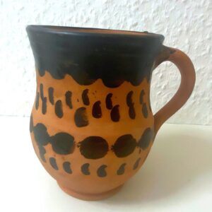 Amazigh Mug Traditional d'Argile Red gravé à la main with du goudron