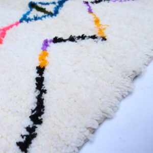 Amazigh Unique Round Minimalist Wool White Colorful Rug