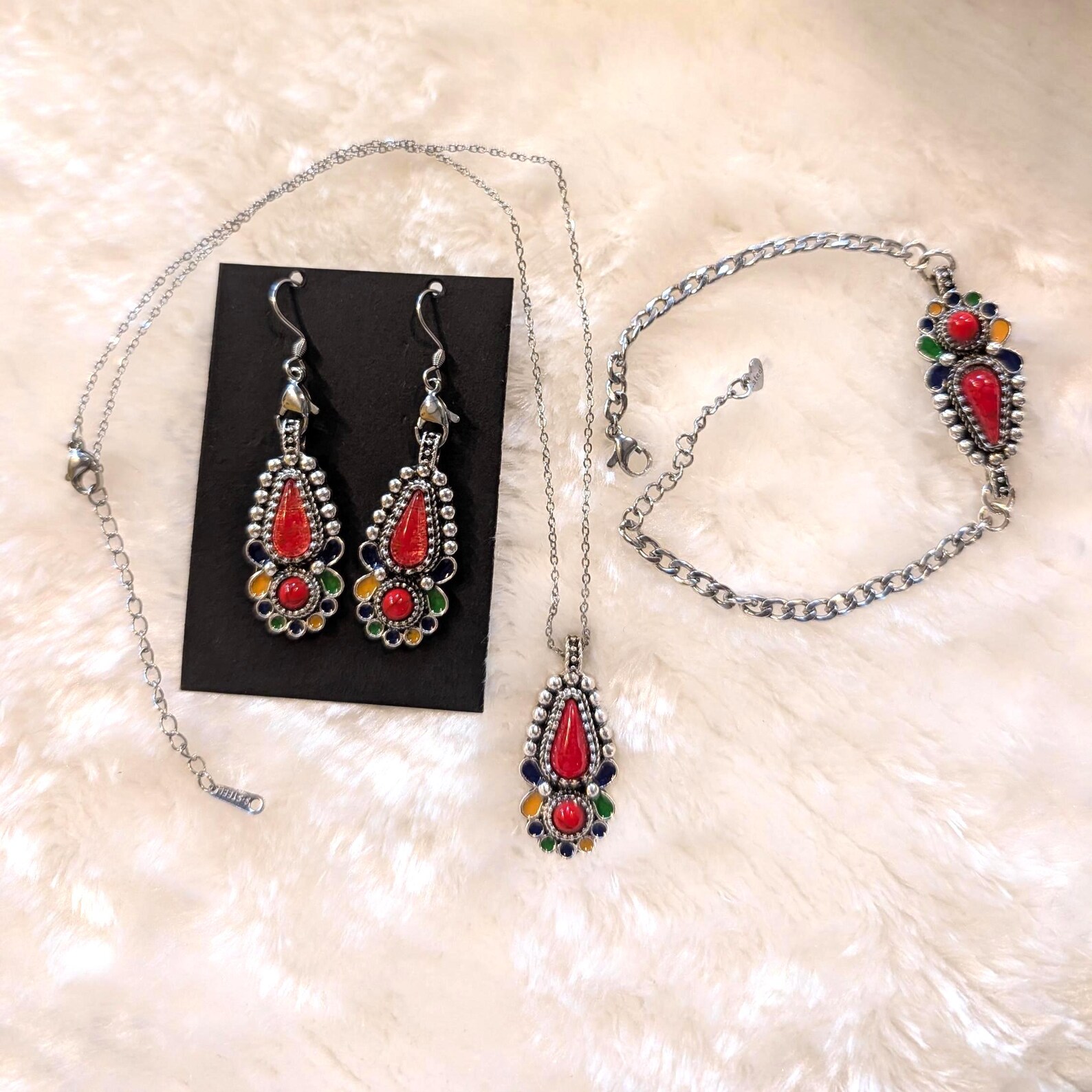 Amazigh Parure femme- kabyle berbère traditionnelle minimaliste avec une chaîne Parure ethnique