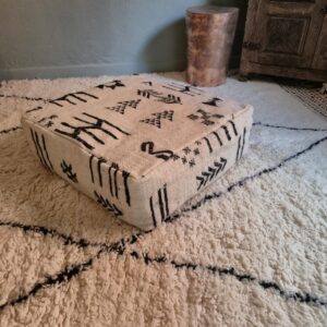 Amazigh Set Handmade Kilim Poufs Vintage Wool Pouf