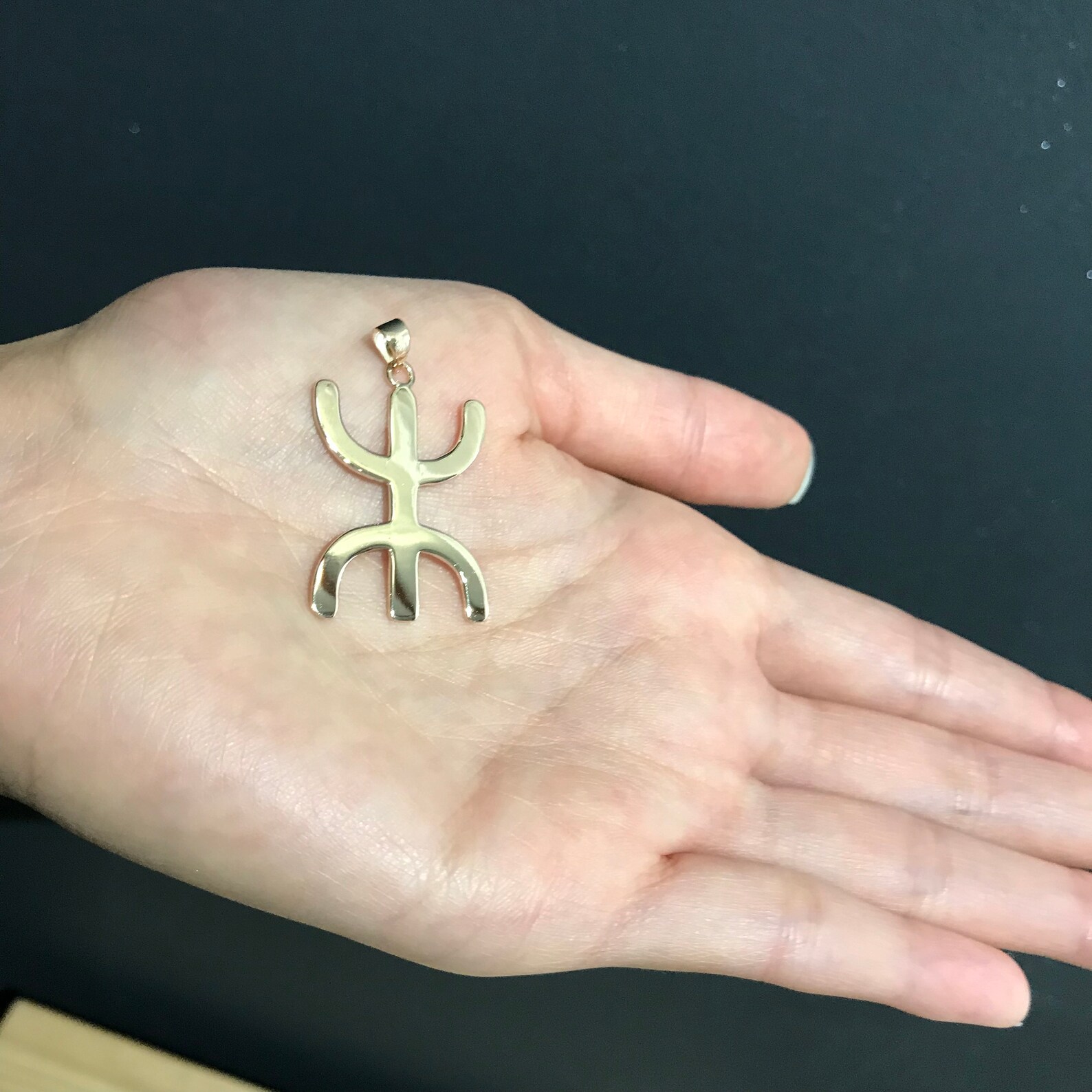 Amazigh PENDENTIFS Berbères Tifinagh Yaz Z Free Man Unisexe