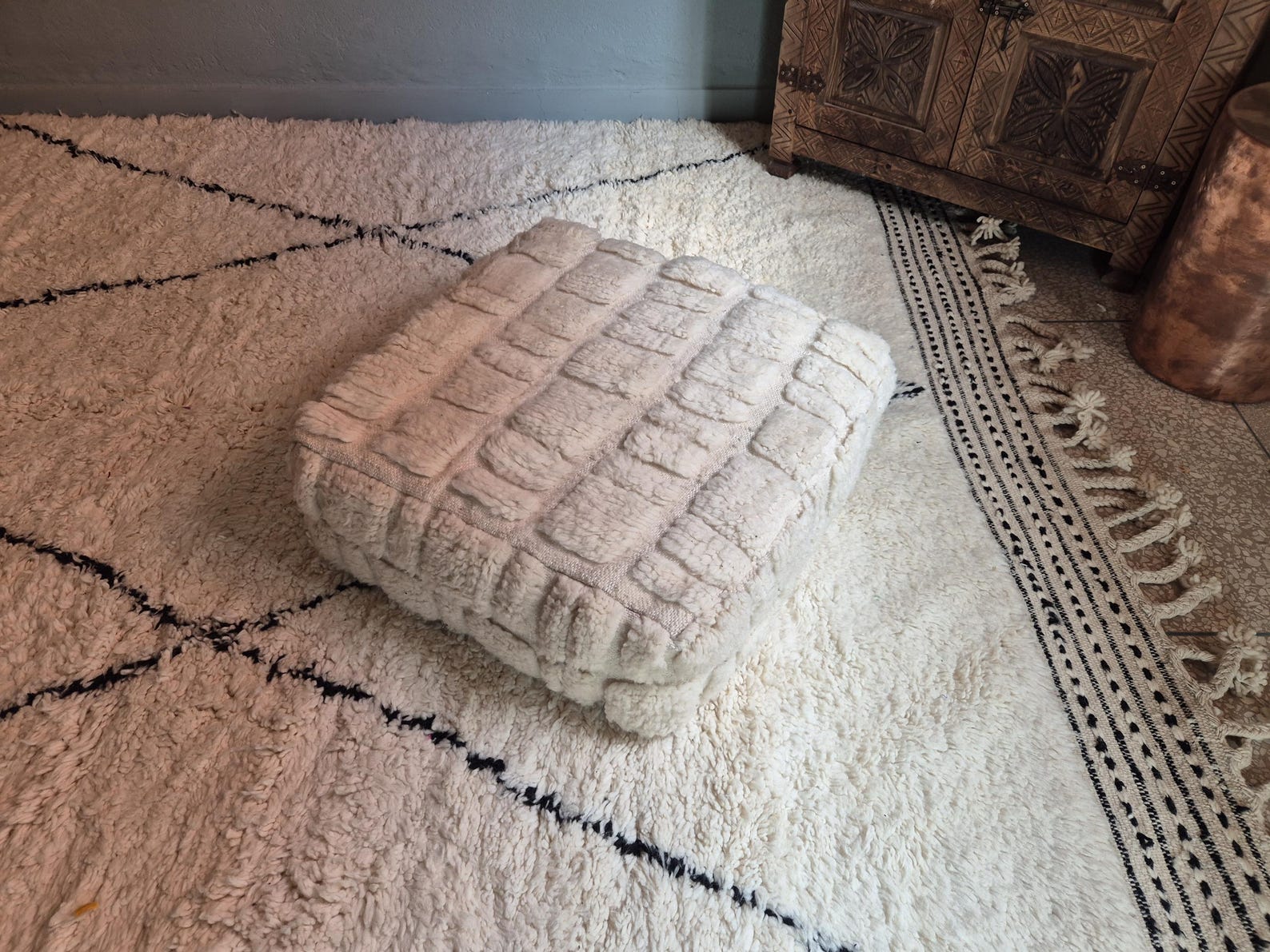 Berber Beni Ourain Square Cover White Wool Pouf