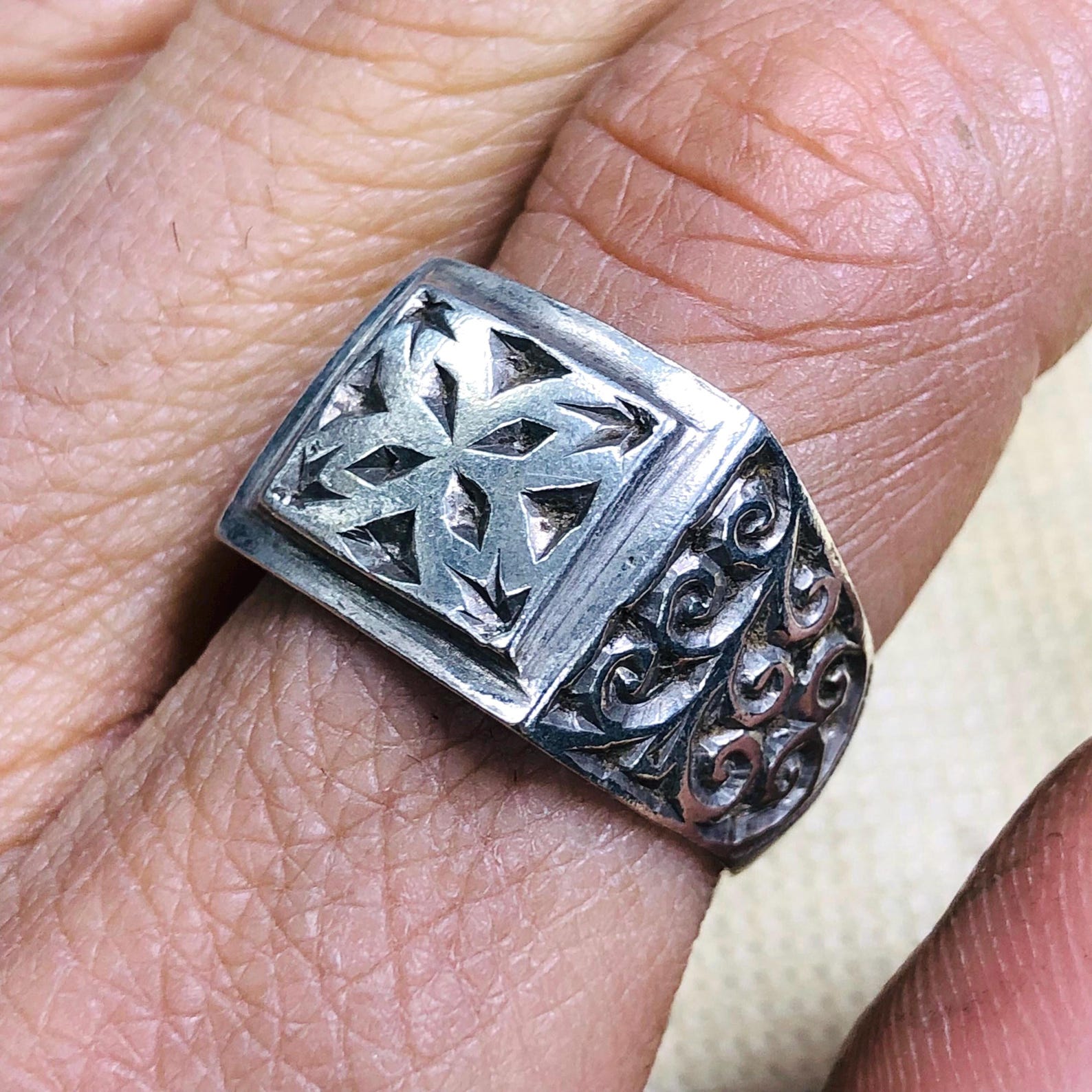 Amazigh Jewelry Traditionnels Marocains Ring Berbère Silver Handmade