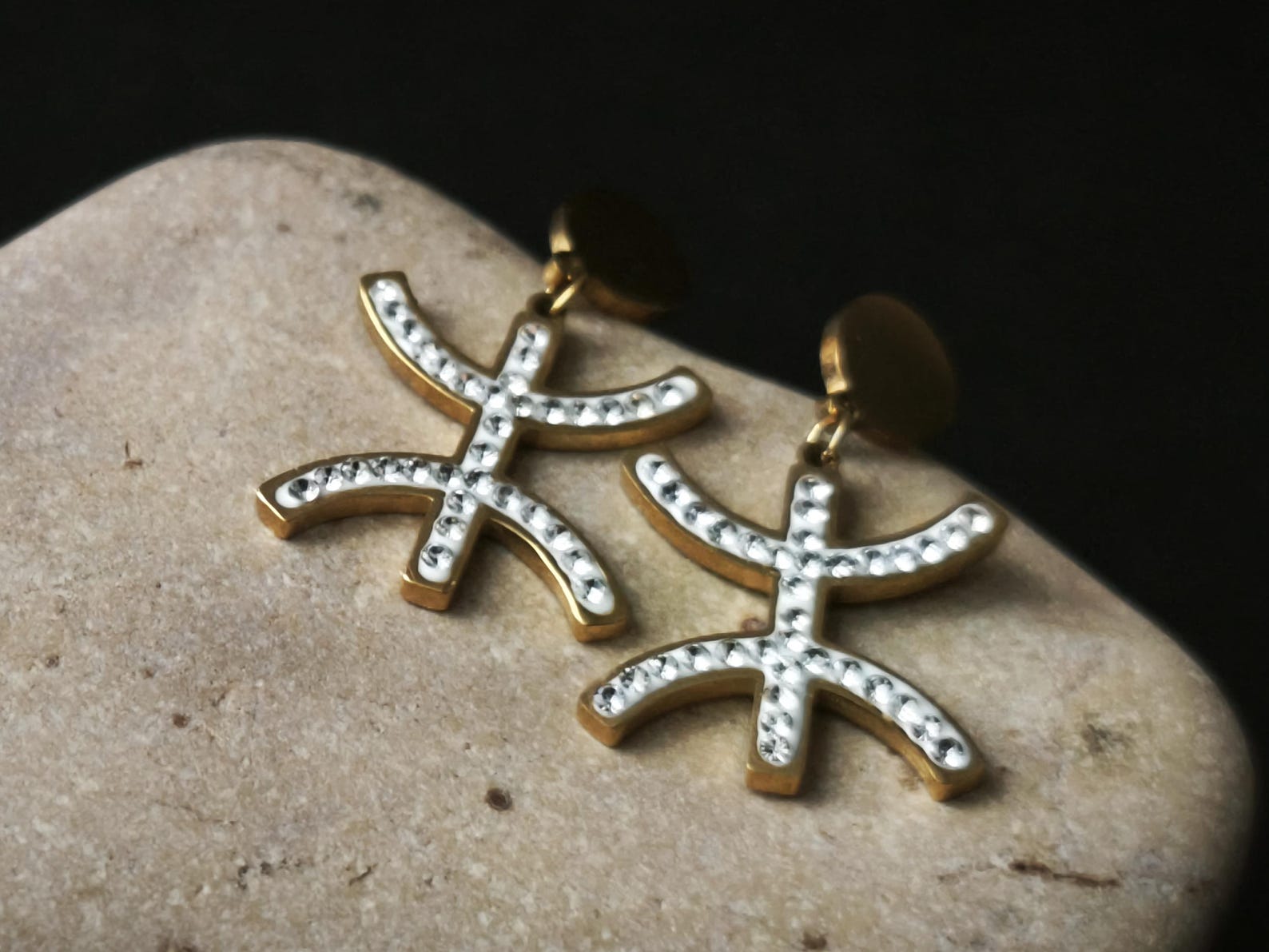 Amazigh Kabyle Berber Tifinagh Yaz Sparkling Gold Drop Earrings