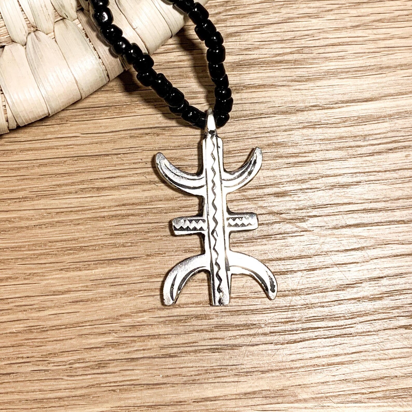 Amazigh Aza Yaz Symbol Necklace for Everyday Personal Styling