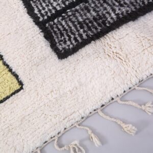 Custom Amazigh Berber Ivory Geometric Natural Wool Living Room Rug