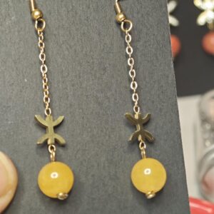 Amazigh Boucles d'oreilles YAZ tifinagh acier inoxydable avec pierres naturelles Adaptation moderne