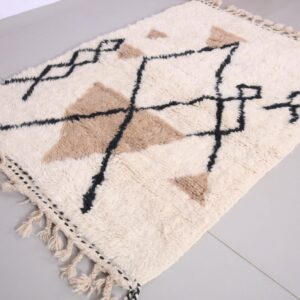 Berber Custom Design Wool Neutral Geometric Living Room Rug