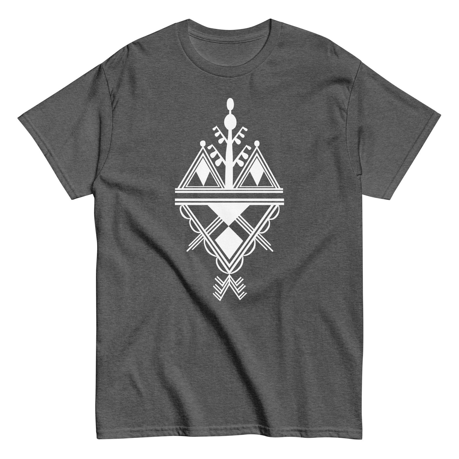 Amazigh Yaz Berber Kabyle Tifinagh Symbol Art Graphic T-Shirt