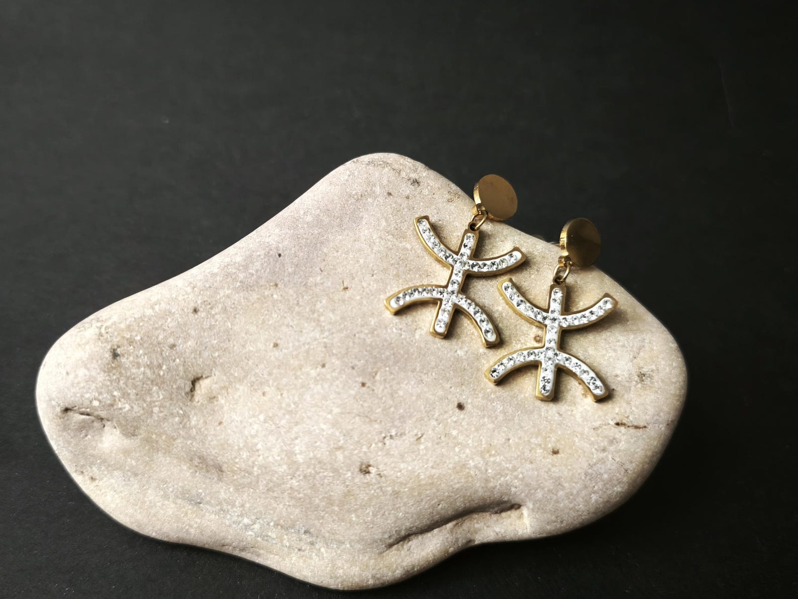 Amazigh Kabyle Berber Tifinagh Yaz Sparkling Gold Drop Earrings