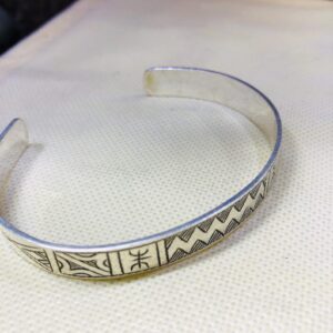 Amazigh 925 Sterling Silver Hand Engraved berbère Bracelet