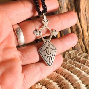 Amazigh Tuareg Symbol Pendant Necklace for Everyday Jewelry Styling