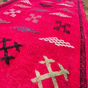 Amazigh Pink Cashmere Handmade Geometric Accent White Rug