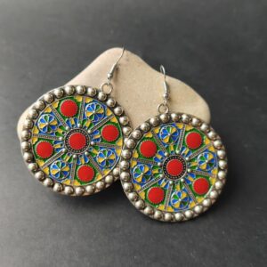 Amazigh Earrings ethniques rondes aux couleurs traditionnelles Kabyle pendantes