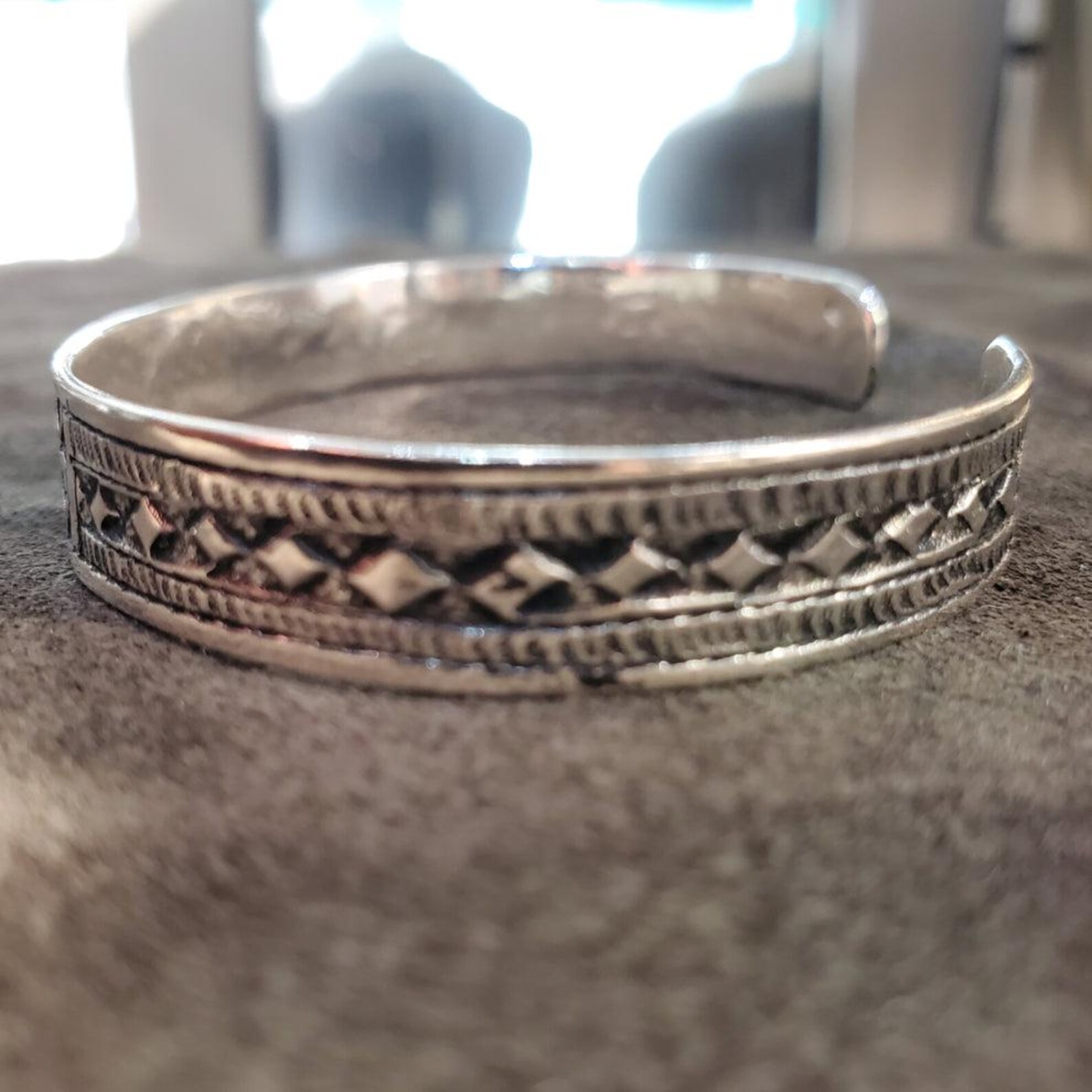 Berber Authentic Silver Handmade Sterling Bangle Lunja Bracelet