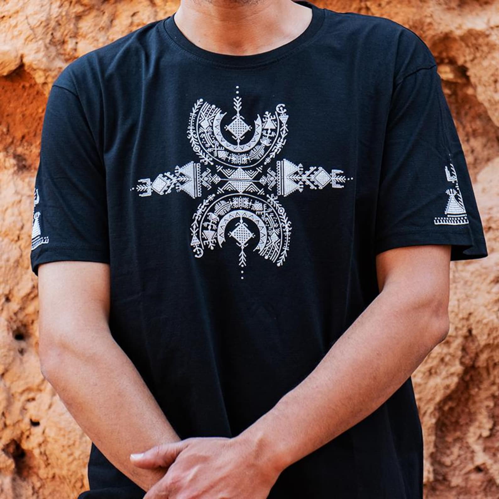 Berber YAZ Symbol Graphic Unisex Cotton Heritage Shirt